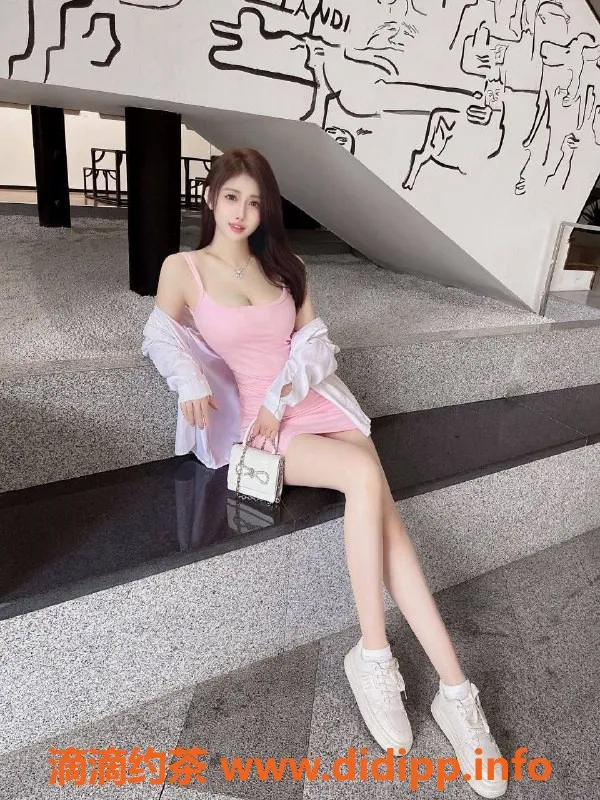 广州楼凤-天河高端御姐元宝，1200p等你体验