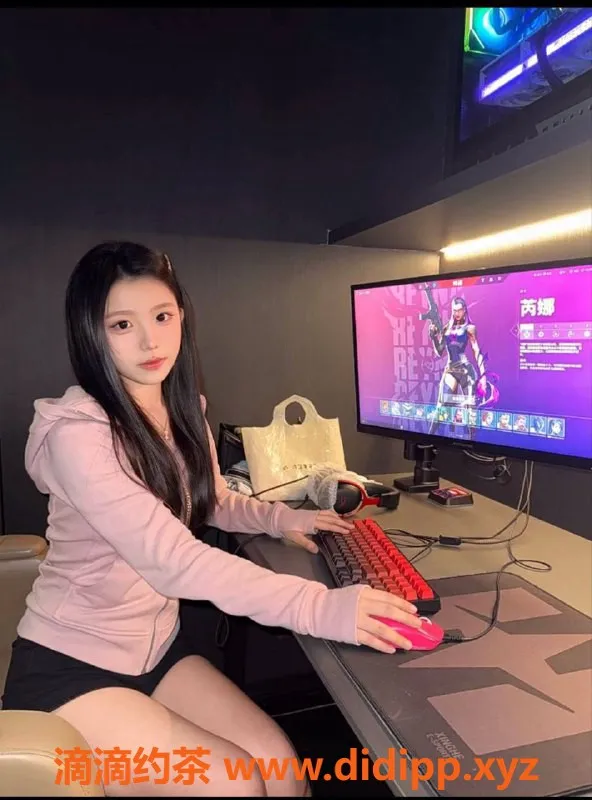 广州楼凤-天河嫩妹小雪，11P夜课服务等你来体验