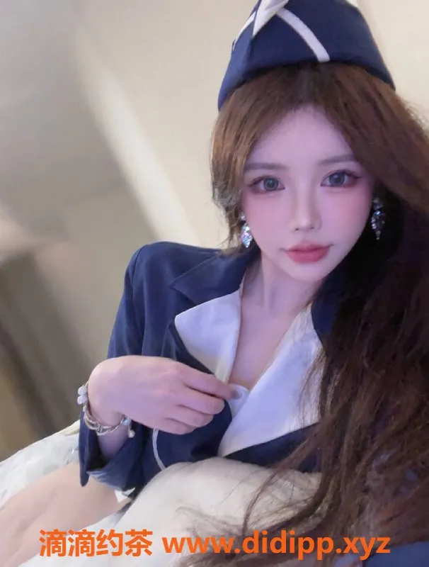 温州楼凤-温州嫩妹嘉欣 167cm 51kg B胸 提供鸳鸯浴服务