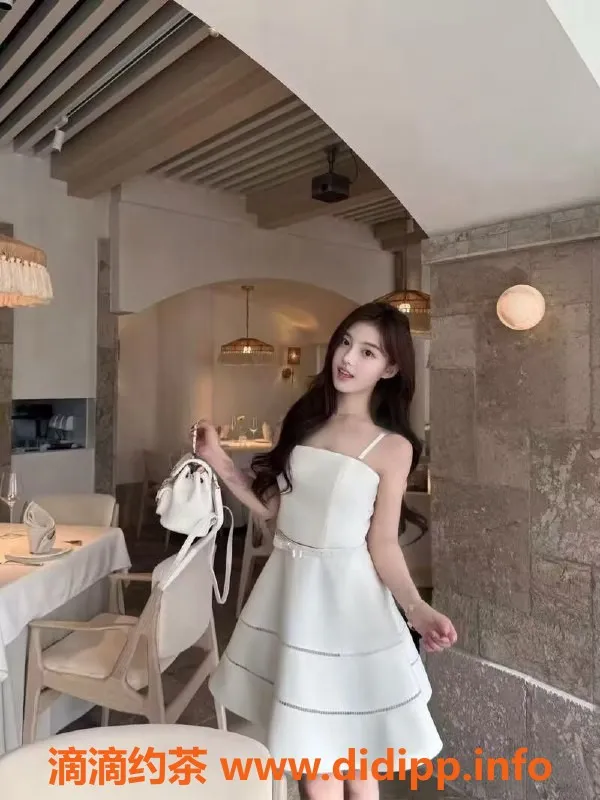 无锡楼凤资源信息,梁溪区高颜值陪浴多米，172身高49kg