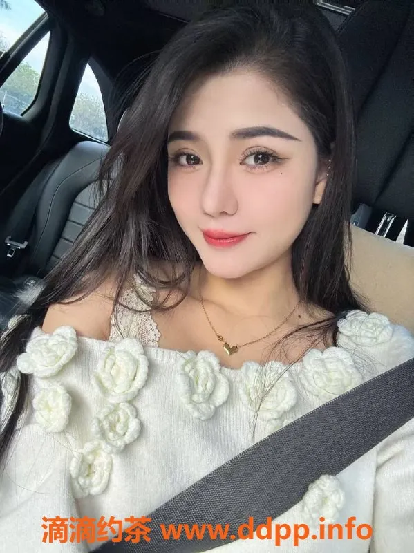 广州楼凤-天河嘻嘻，1500-2500p激情服务