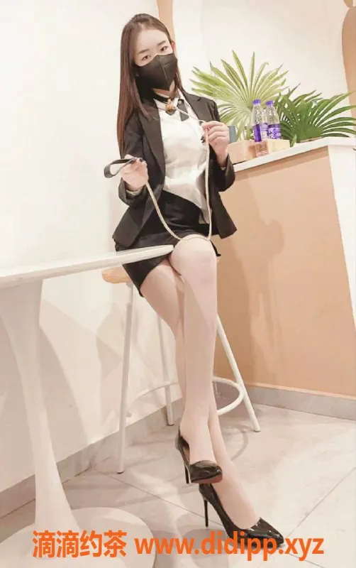 郑州楼凤-郑东苏苏，身高170，98斤，23岁，服务多样