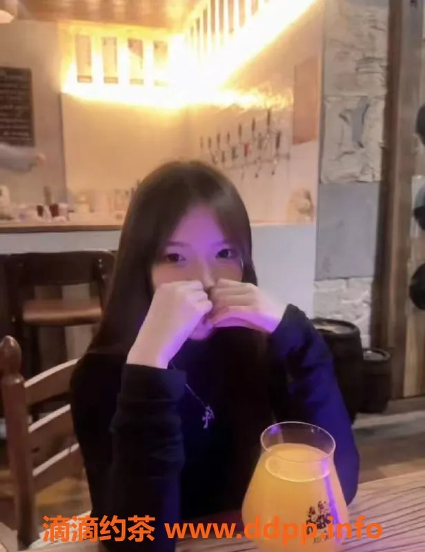 常州楼凤资源信息,武进小雅，160cm 98斤，18嫩妹陪浴服务