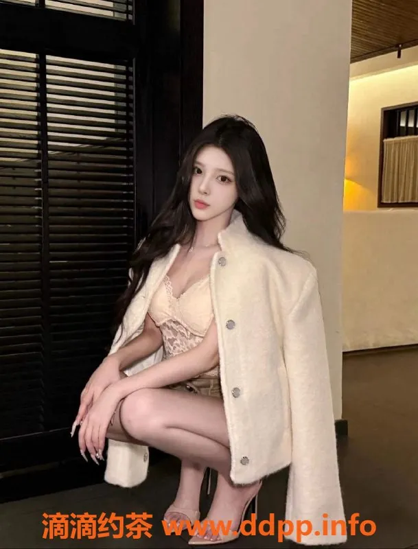 常州楼凤-武进万达希希，165cm御姐范陪浴体验