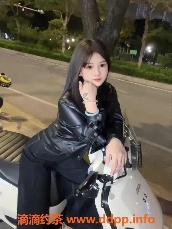 广州楼凤资源信息,天河嫩妹小梦，6P鸳鸯浴，诱惑无比