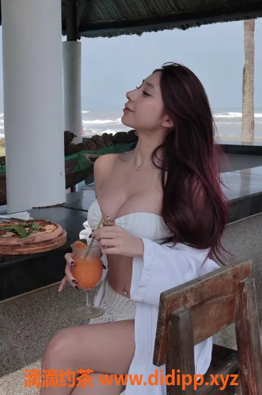 杭州上门服务-24岁混血美女，身高170，热情服务等你来体验！