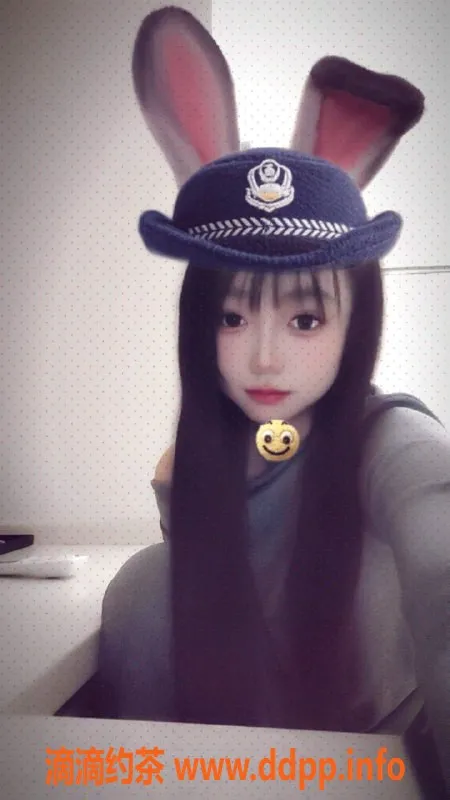 无锡楼凤资源信息,南京大学学妹 18岁 三点粉 颜值高 皮肤白