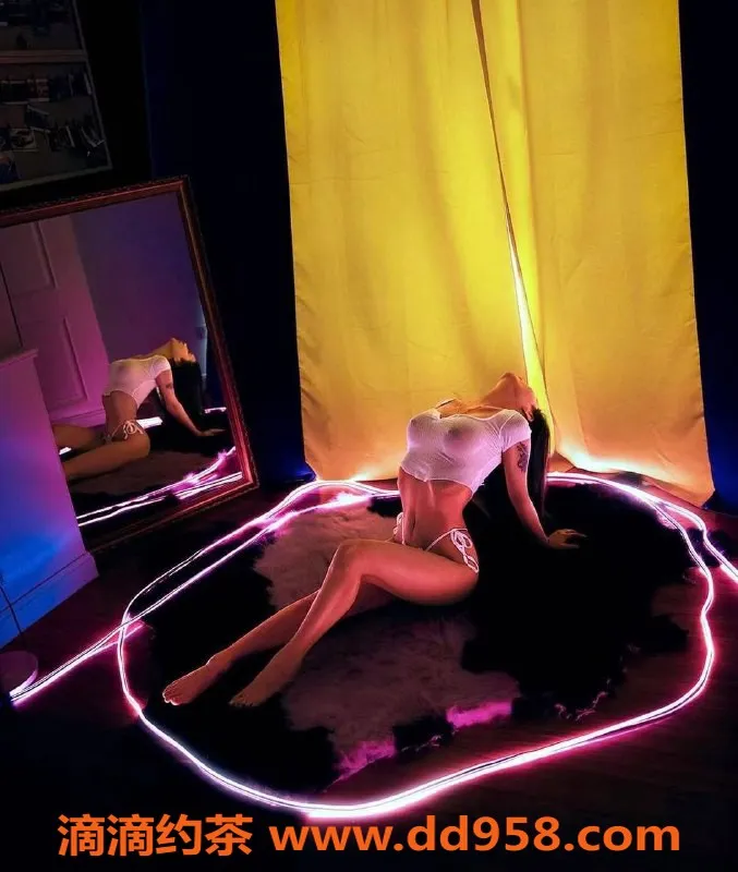 深圳楼凤-福田26岁Angel，168D大胸，1300起服务推荐！