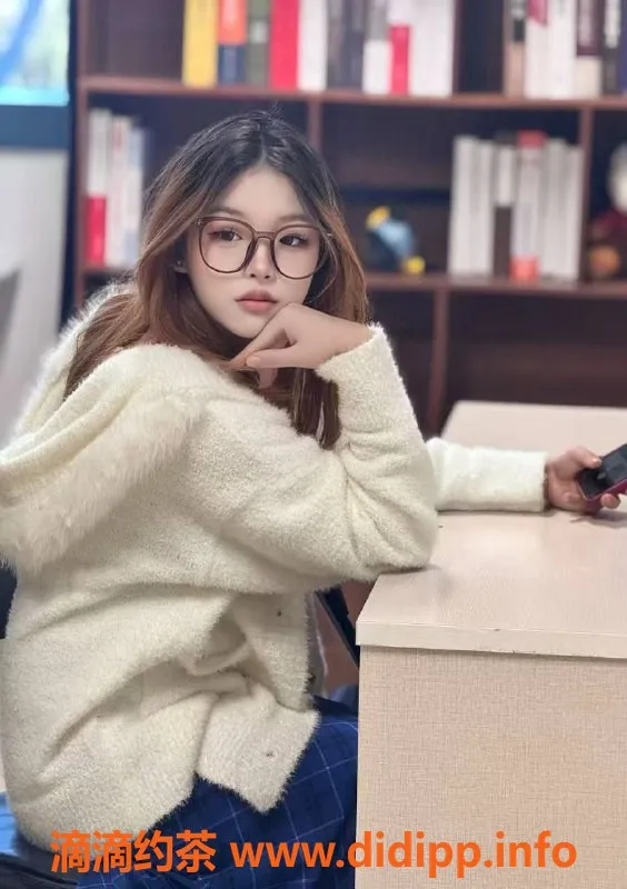 东莞楼凤资源信息,南城梦瑶在校兼职，服务超值体验