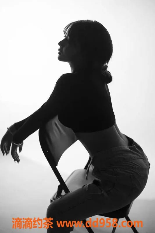 扬州楼凤资源信息,泰州海陵小辣子，颜值高，服务优