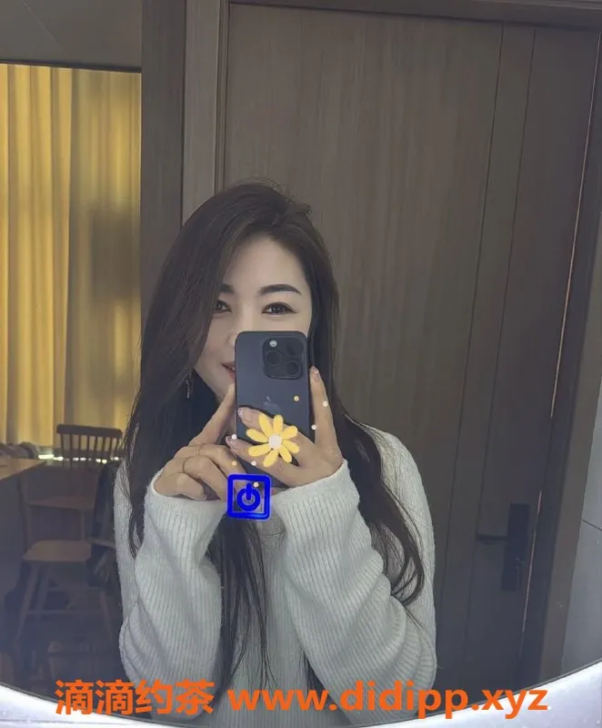 昆明楼凤-呈贡区露露，600元口交服务，亲密体验不容错过