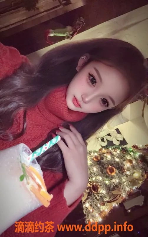 西安楼凤-雁塔区嫩妹顾漫，8p/12p超值体验