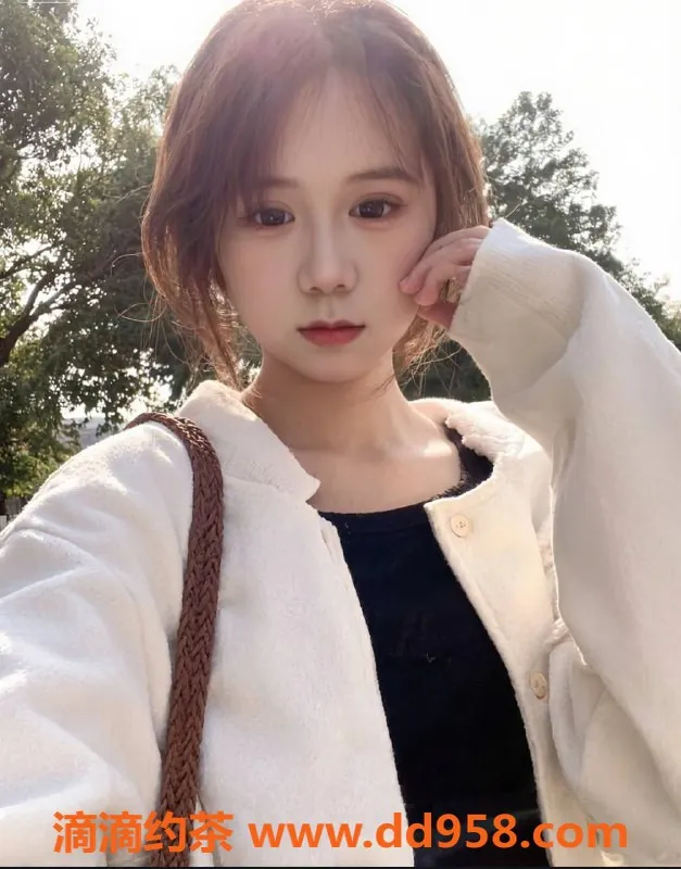 深圳楼凤-深圳宝安区嫩妹橘子，700元至1300元享受双向服务