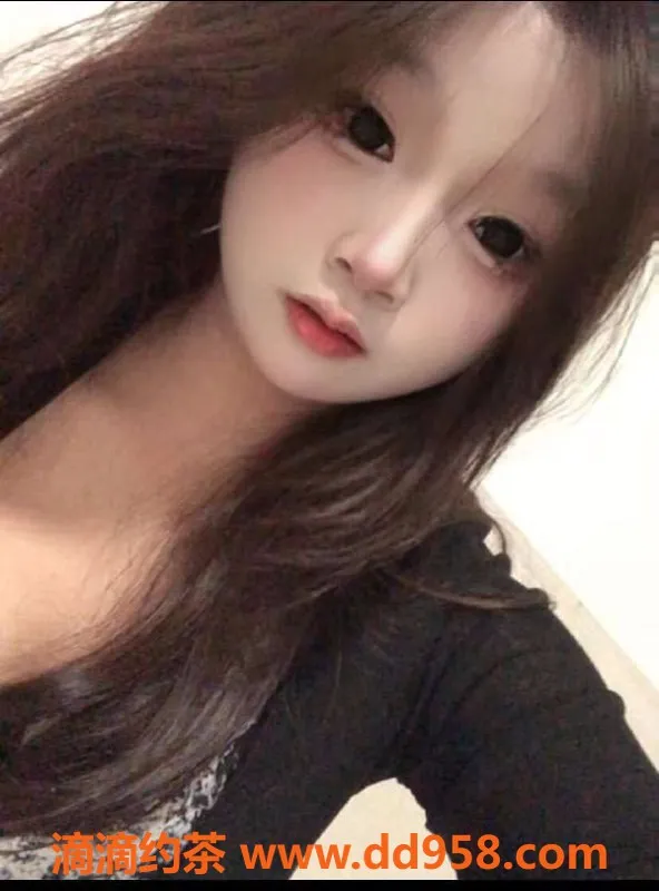 深圳楼凤资源信息,深圳龙华嫩妹朵朵，800元畅享六九制服服务