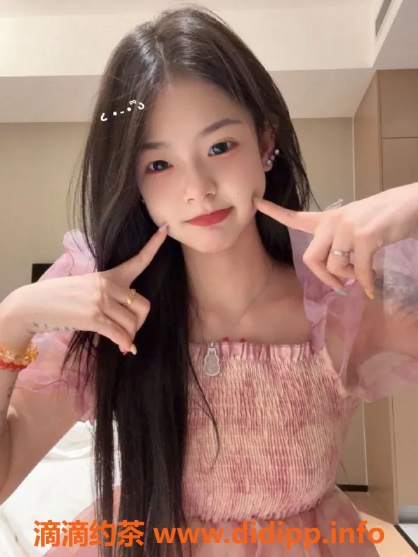 常州楼凤-武进万达小玉，160cm，18岁萝莉，超值体验！