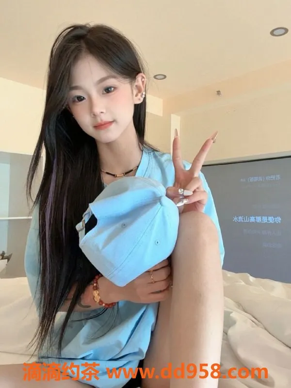 常州楼凤-武进万达小玉，160cm，18岁萝莉，超值体验！