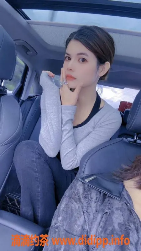 成都楼凤资源信息,郫县嫩妹雯雯，真实排骨精，特价服务来袭！