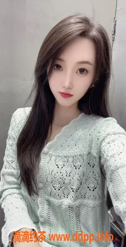 无锡楼凤-滨湖红星大都汇超嫩少女学妹，身材高挑，服务多样