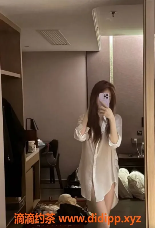 台州楼凤-椒江区妖娆美女CC，身高162cm，36D完美比例！