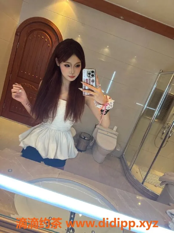 成都楼凤-武侯区嫩妹#十一，身材佳，课时费仅7/12