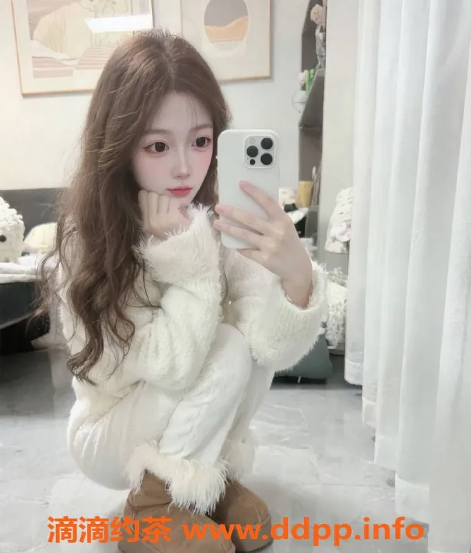 武汉楼凤-武汉嘉宝，颜值高身材好，700元享豪华服务