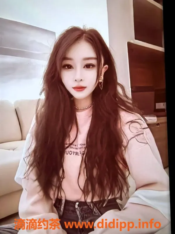 南京楼凤资源信息,建邺奥南吖吖，课费600，服务超赞！