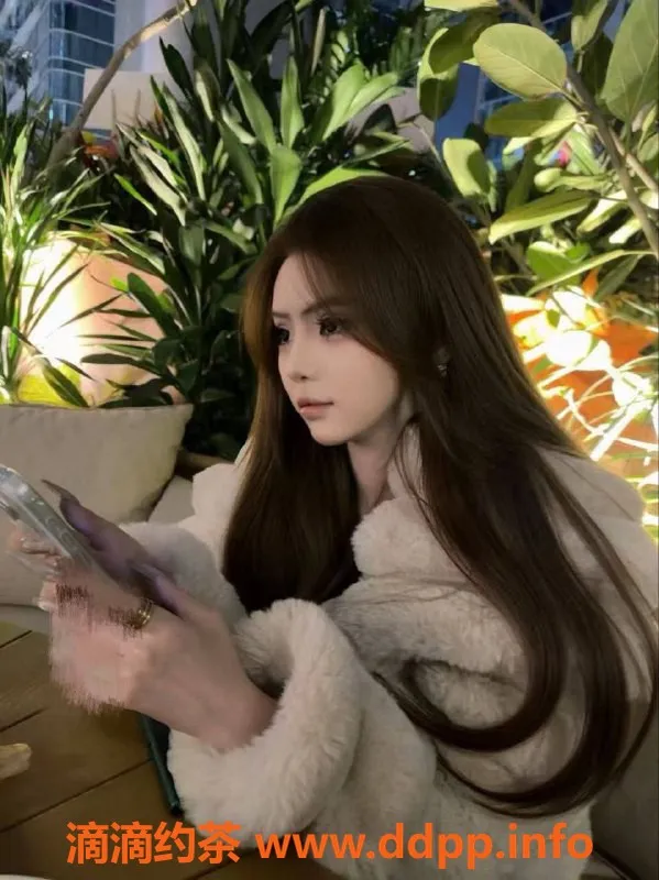 湛江上门服务资源信息,湖南周周，18岁小美女，身高167，34C诱惑