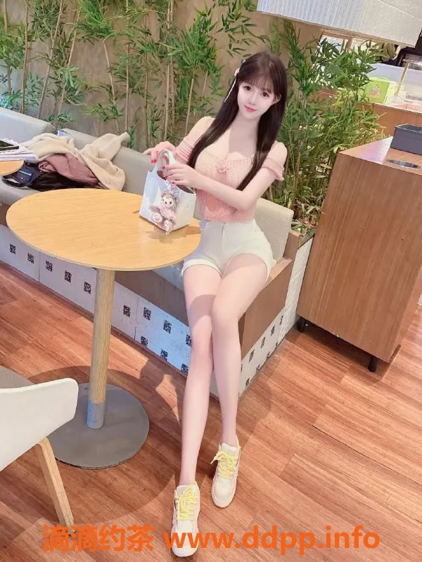 深圳楼凤资源信息,南山38D波霸女友菲菲，26岁服务超赞！