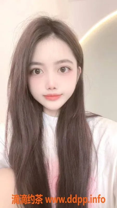 长沙楼凤资源信息,岳麓区19岁芊芊，162cm 45kg 精致服务