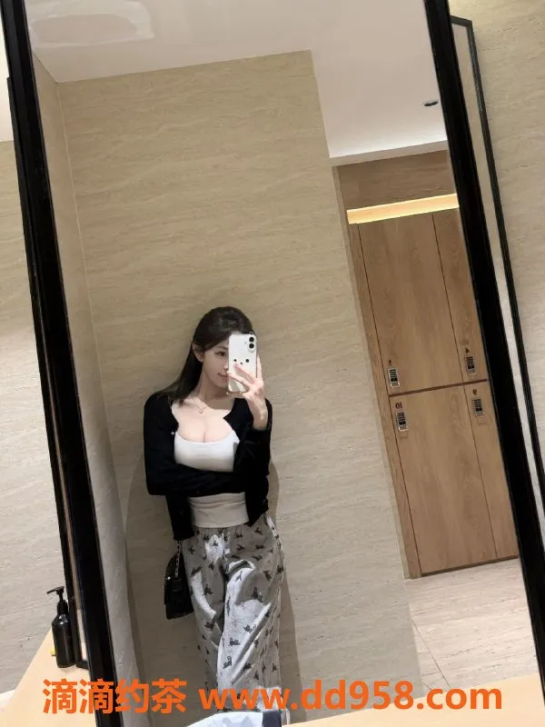 广州楼凤-白云新学妹欣悦，20岁，167cm，34C，特价服务