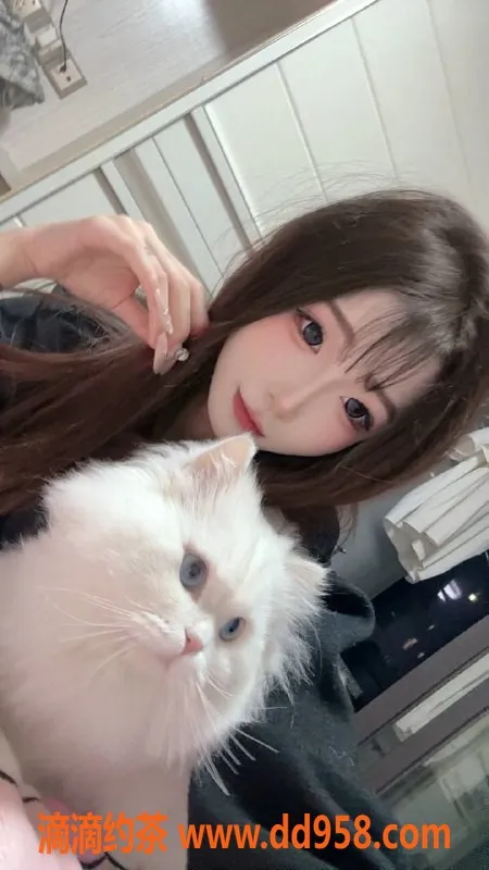 惠州楼凤资源信息,大亚湾小雪，19岁160cm，700体验服务