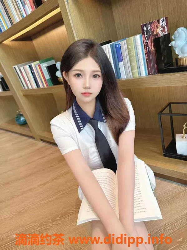 深圳楼凤-南山奶糖，700起，69鸳鸯浴，热荐体验！