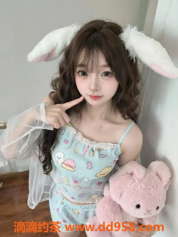 成都楼凤-锦江区楠楠，极品嫩妹，课时费8/13