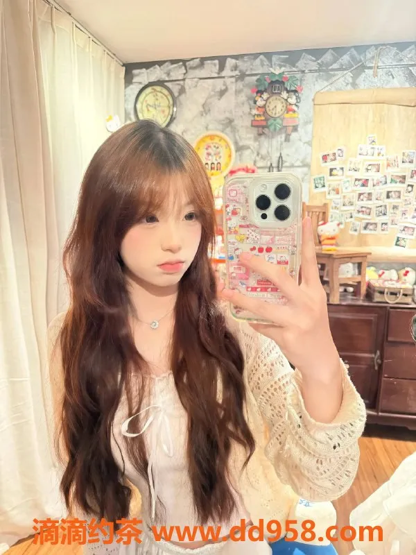 广州楼凤-天河樱桃酱，6P嫩妹鸳鸯浴激情体验