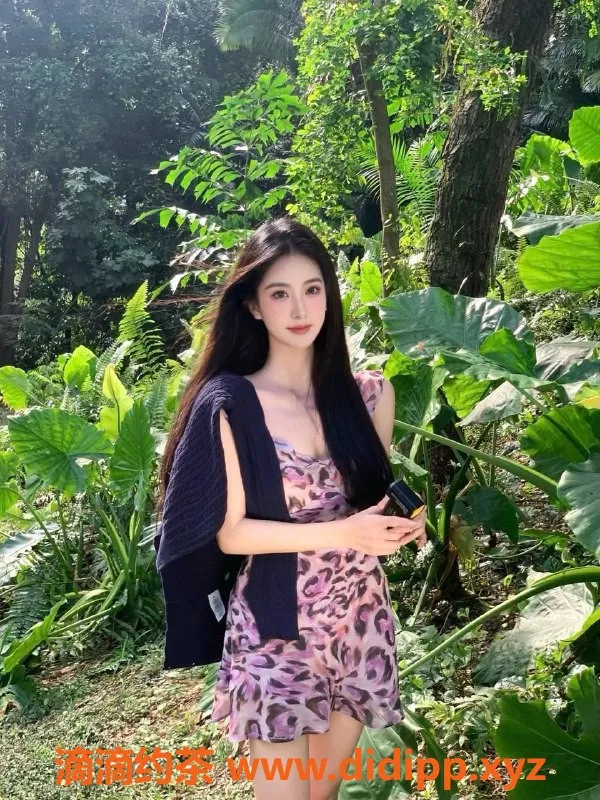 深圳楼凤-福田梦瑶，长腿诱惑，1300P服务