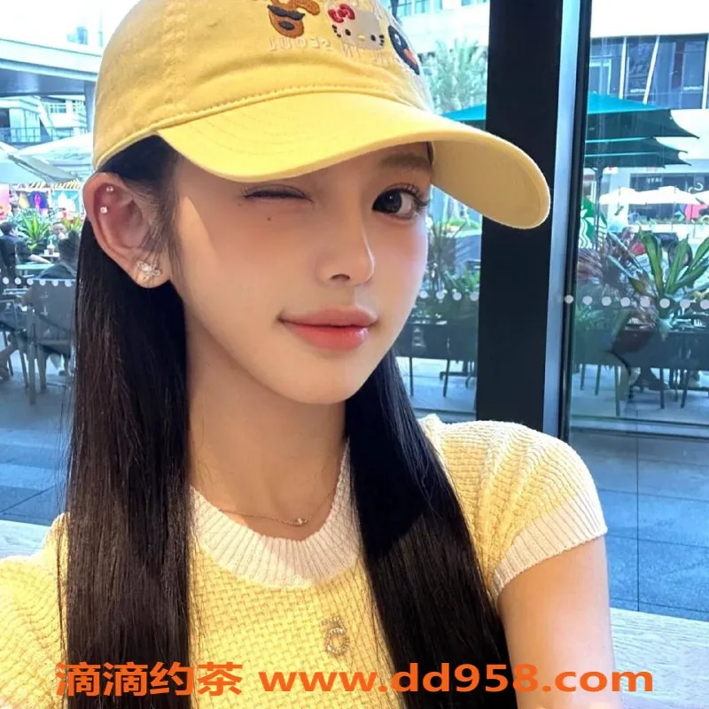 深圳外围-东莞中高端外围学妹 | 180模特御姐无套服务