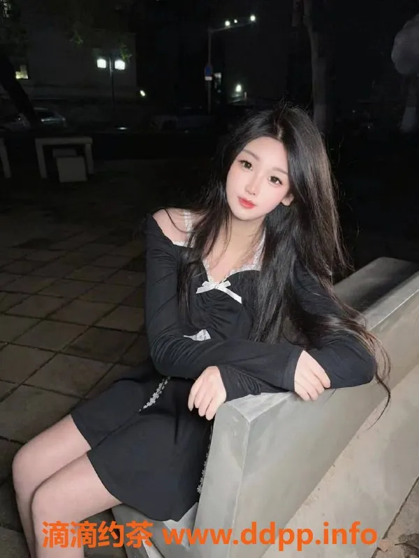 深圳楼凤资源信息,龙岗馨馨，20岁165cm，45kg，服务优质