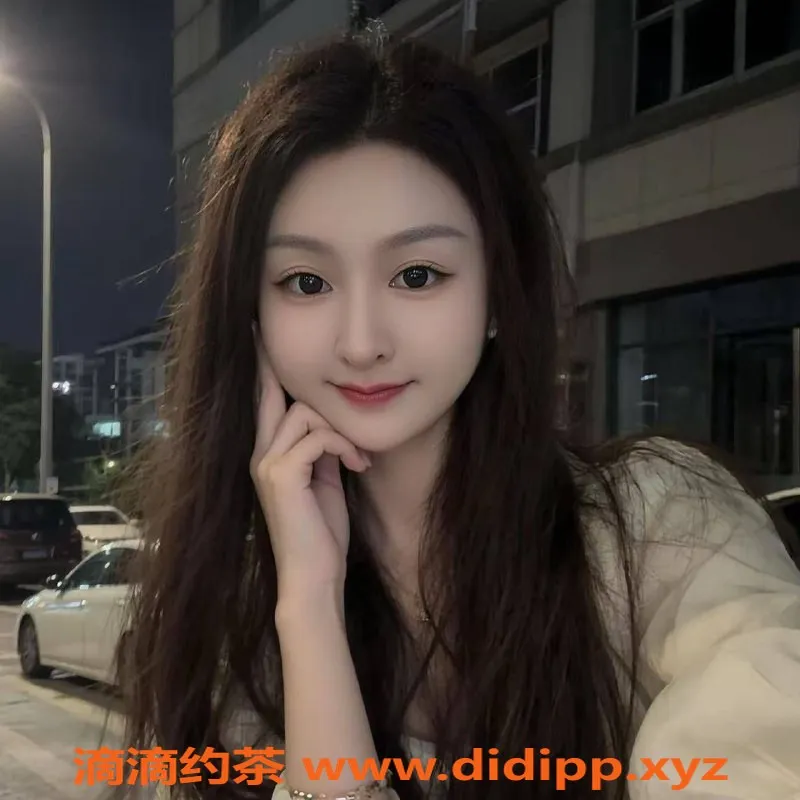 广州楼凤-广州白云区俏皮小婷，27岁170cm，36D性感魅力