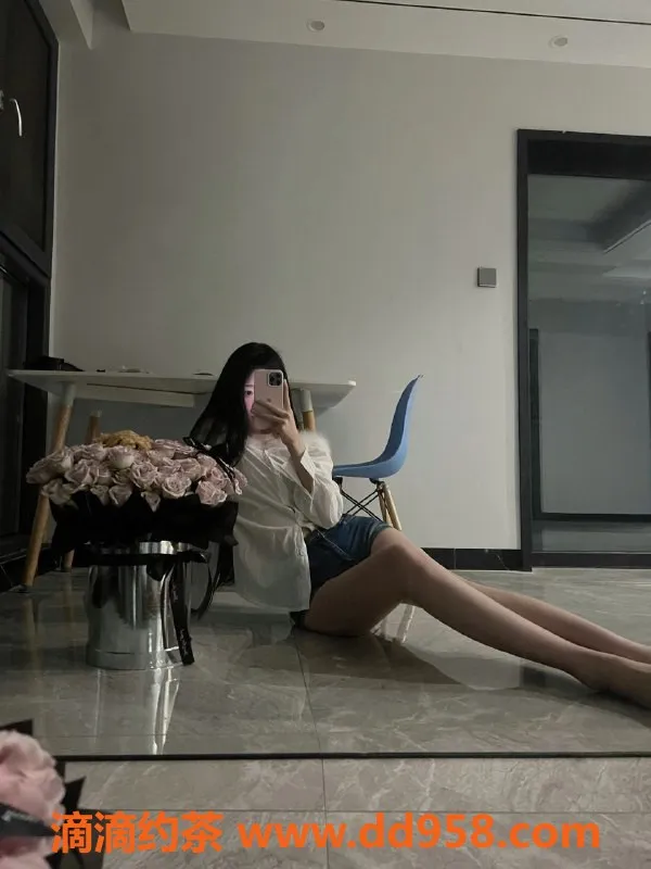 无锡楼凤资源信息,锡山绿地乐和城 175大长腿超嫩少女