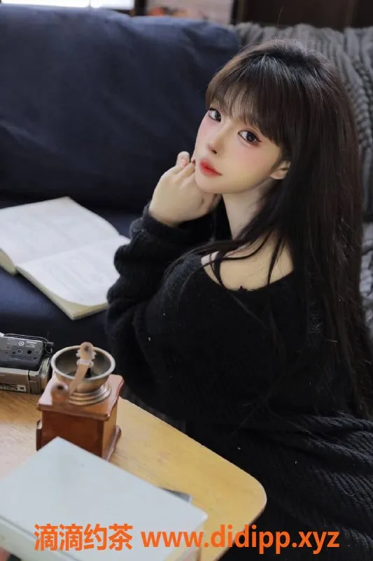 北京楼凤-百子湾嫩妹娜娜崽，内衣批发从14Z起