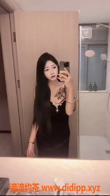 广州楼凤资源信息,佛山雯雯，600课费，鸳鸯浴体验