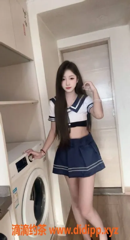 广州楼凤-佛山雯雯，600课费，鸳鸯浴体验