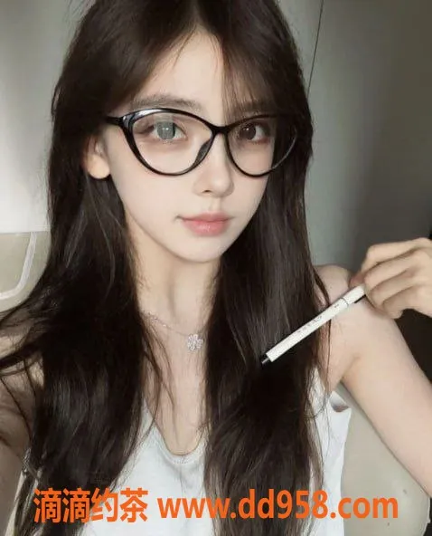 深圳楼凤资源信息,罗湖小小酥，600元私密服务，热情互动！