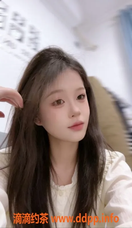 成都楼凤-武侯区依婷，颜值9.0，体型超棒