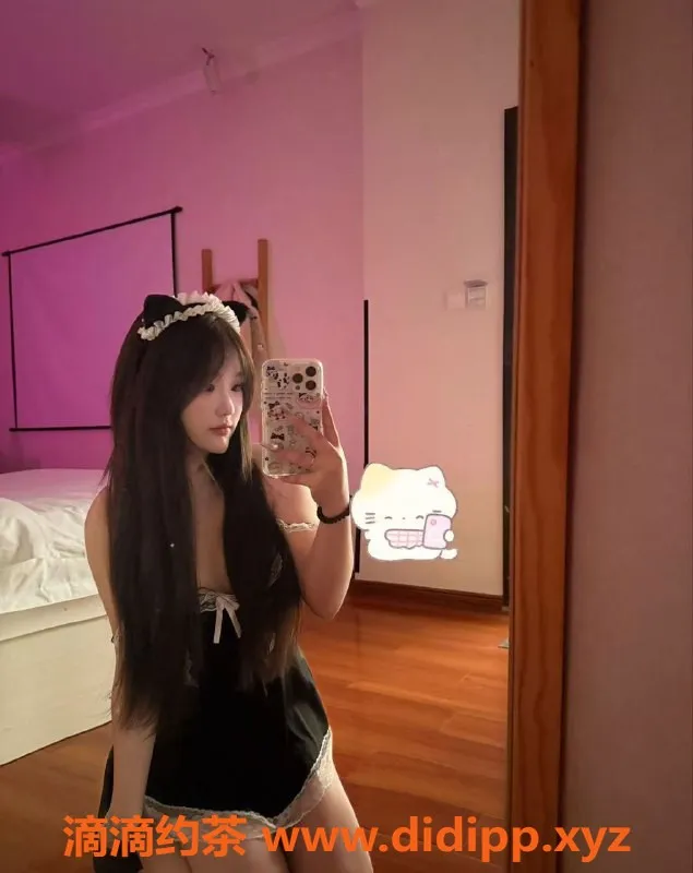 成都楼凤-锦江区欣欣子，微胖嫩妹，7P代聊服务