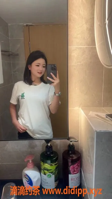 成都楼凤资源信息,成华区晓萱，宽容大奶、敏感服务