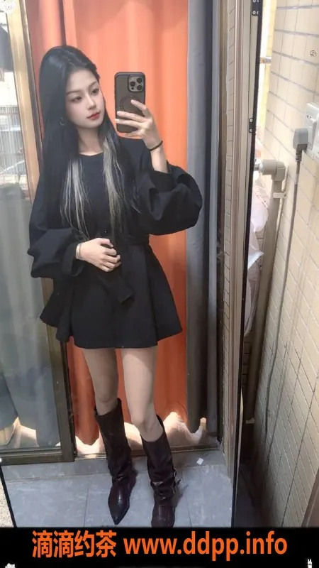 广州楼凤资源信息,金沙洲嫩妹琦琦，价格700p，舌吻服务体验