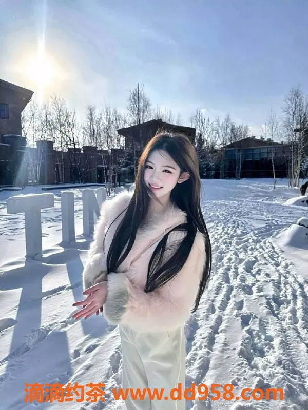 东莞楼凤-虎门小鱼，700起，服务一流