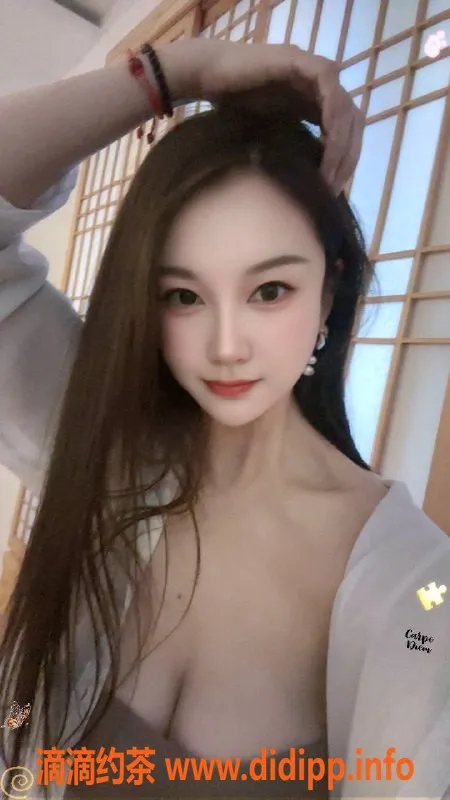 北京楼凤-成都若曦，26岁，172cm，C+胸，茶费1000