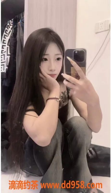 广州楼凤资源信息,佛山雯雯，嫩妹500元，撩人舌吻服务